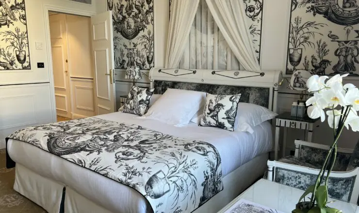 Double bed in beautiful suite in Le Negresco Hotel
