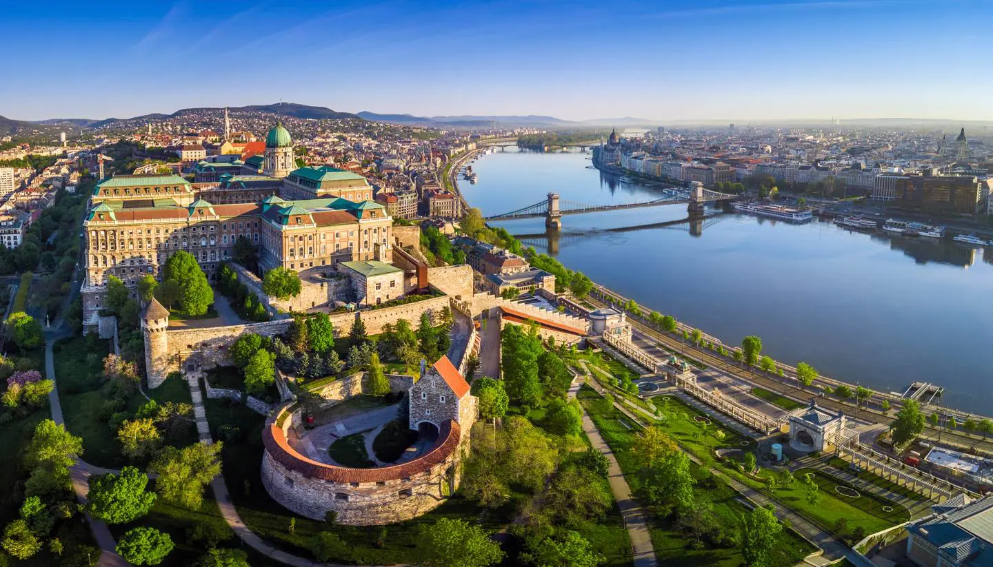 Image of a beautiful landscape of budapest and the river