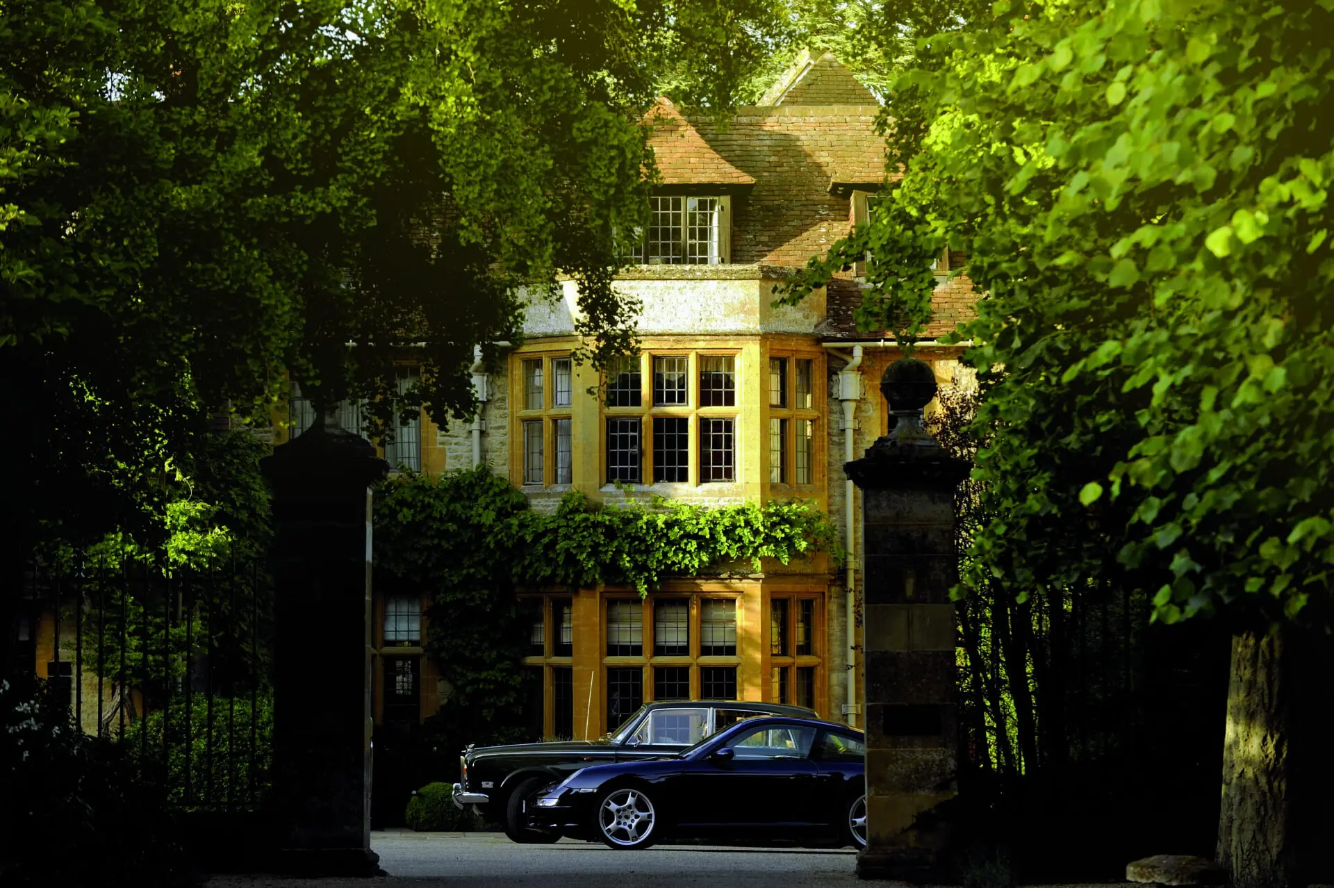 Close-up image of Le Manoir during summer