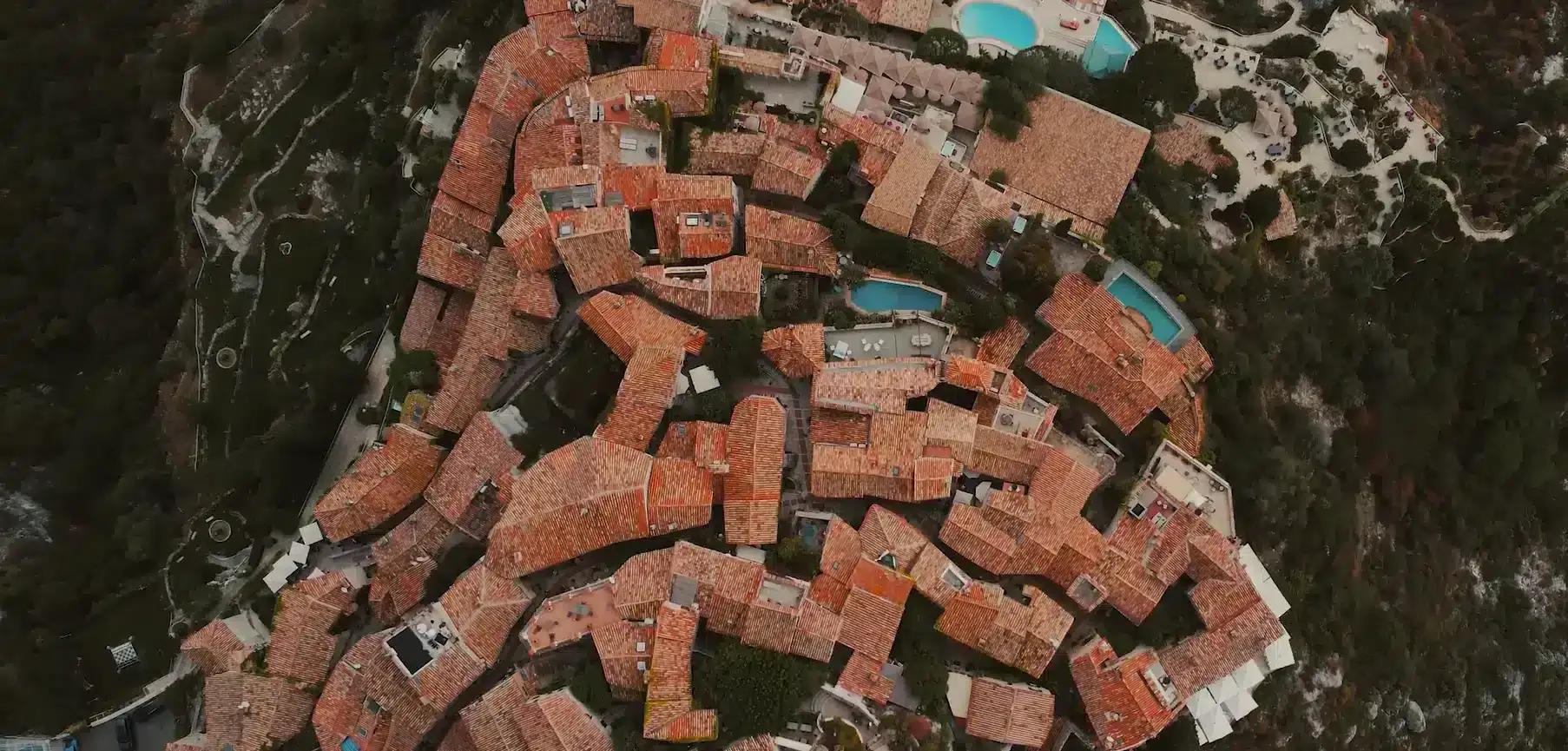Birdseye view of houses in Monaco mountains